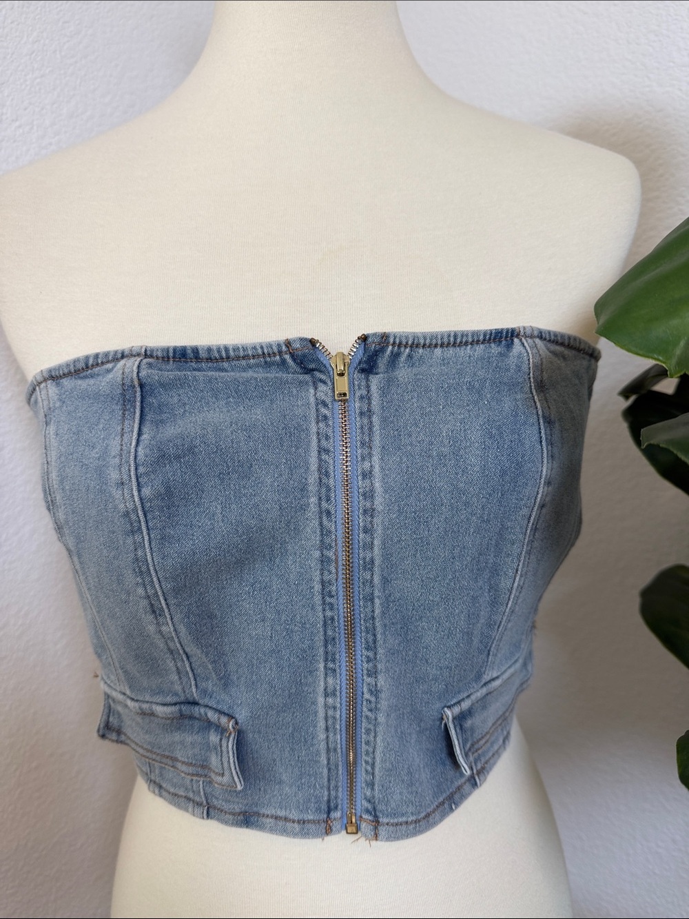 Light Wash Denim Strapless Corset Top - Picture 5 of 10